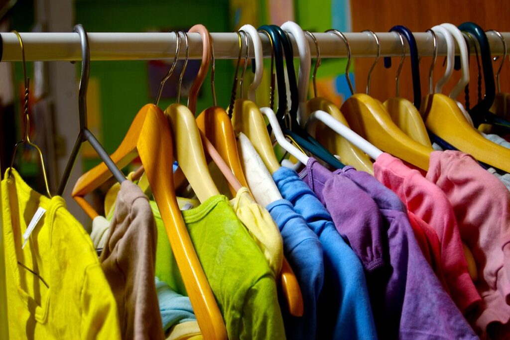 Comment associer les couleurs de ses vêtements ?