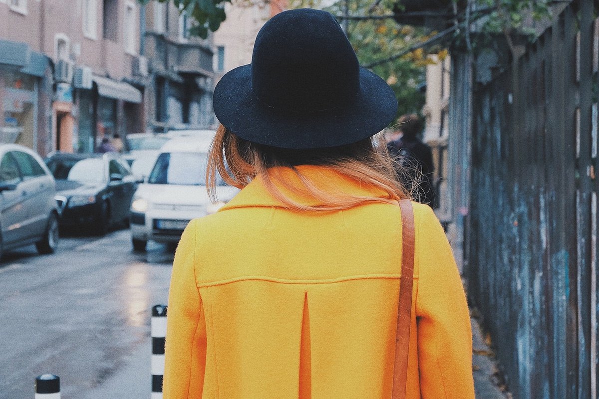 Trench femme : comment le porter et le choisir